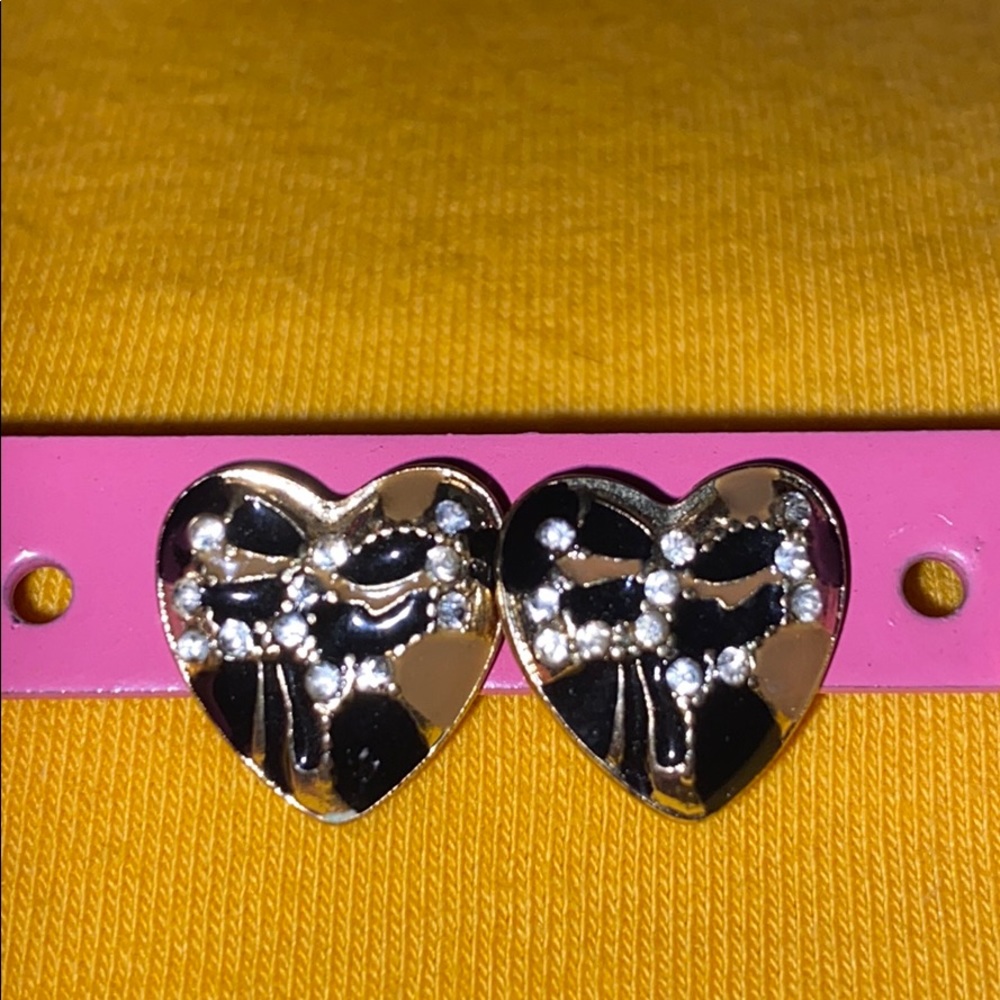 Cheetah diamond earrings